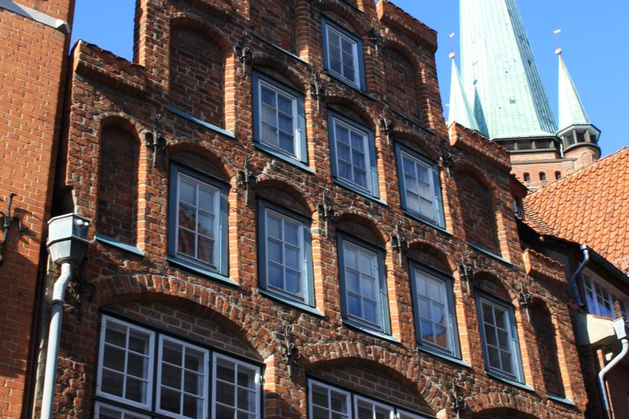 Das Zentrum für Lehrkräftebildung der MHL (ZfL) ist untergebracht in einem historischen Backsteingebäude in der Großen Petersgrube Nr. 4