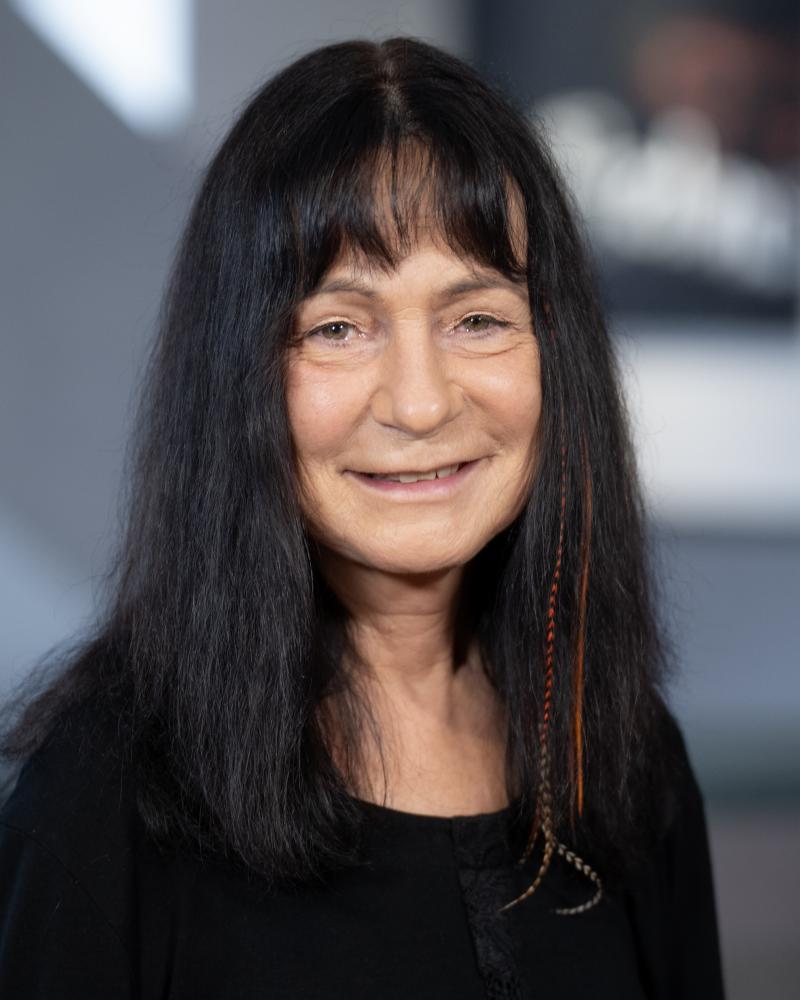 Portrait von Violinen-Professorin Maria Egelhof