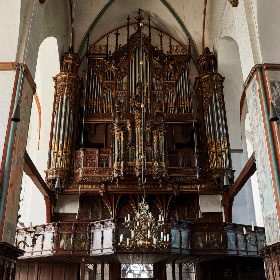 Blick auf die Große Orgel in St. Jakobi zu Lübeck